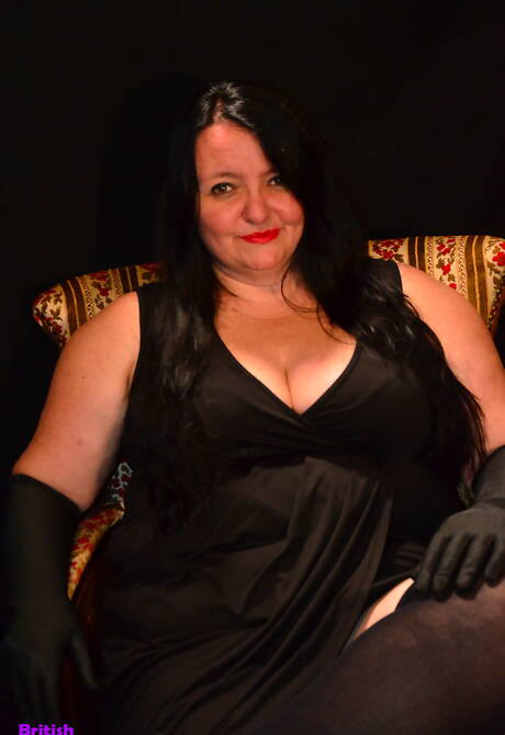 TAC Amateurs offers a free pic gallery with British Foxx xxx gallery 273756