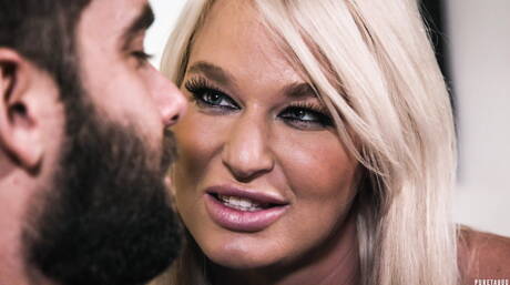 Pure Taboo are pleased to offer you xxx photos featuring London River and Logan Pierce in female domination