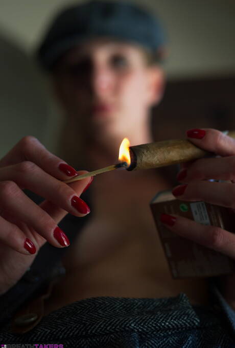 Breath Takers are excited to present you with a xxx picture gallery showcasing Rebecca Leah showing well-done form